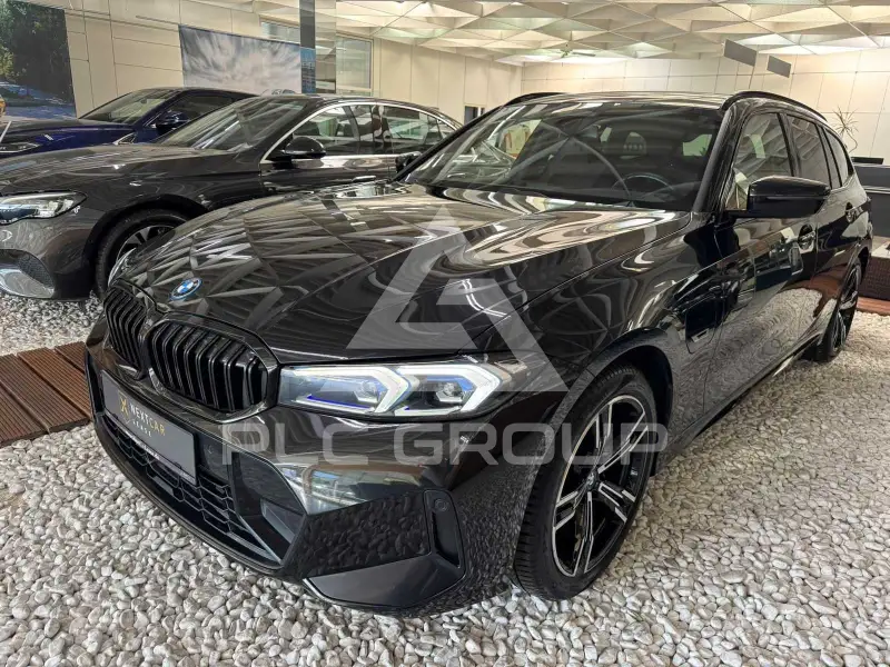2023 BMW 330