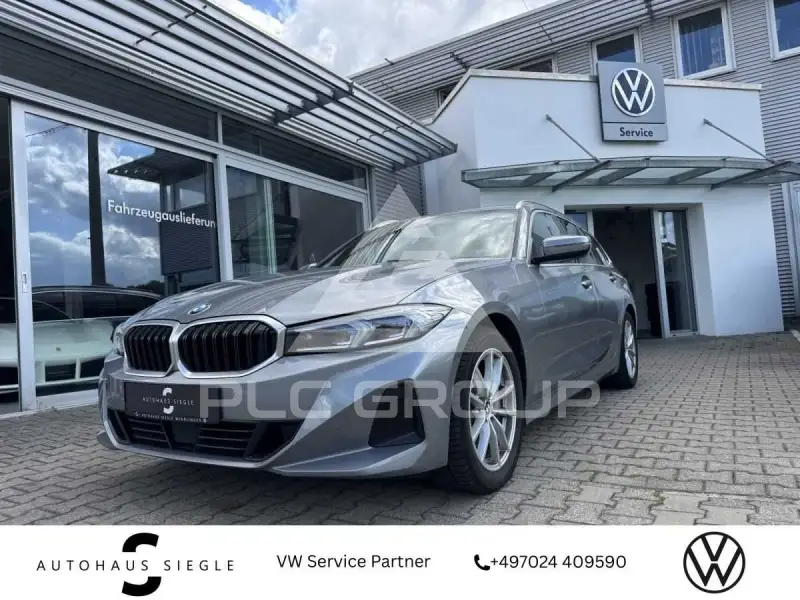 2023 BMW 330