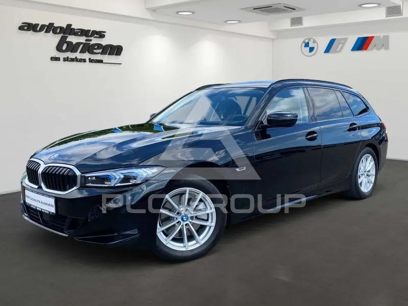 2023 BMW 330