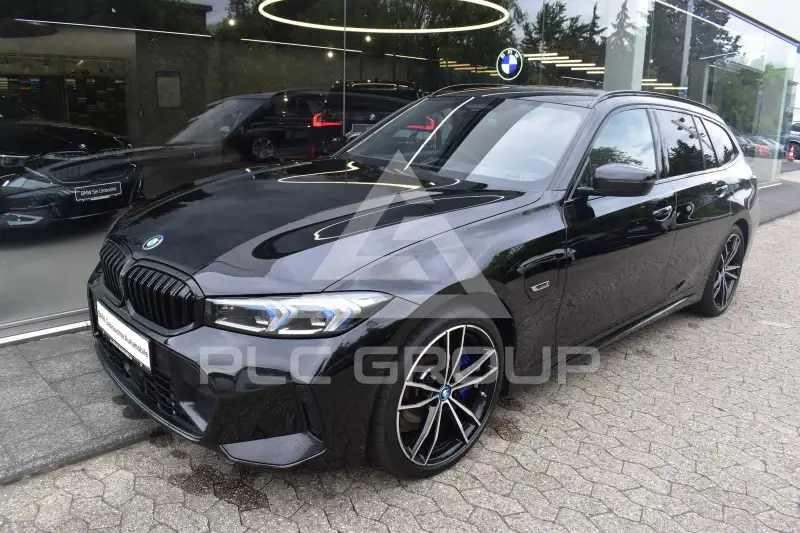 2023 BMW 330