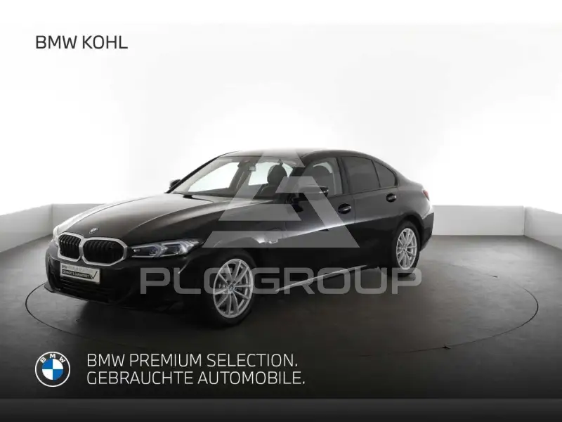 2023 BMW 330