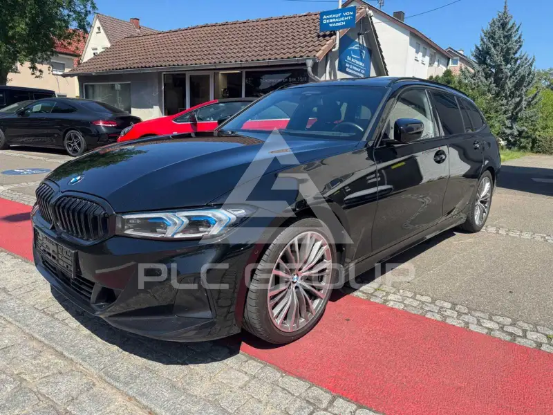 2023 BMW 330