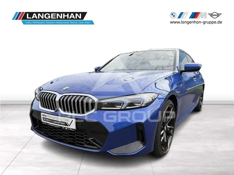 2023 BMW 330