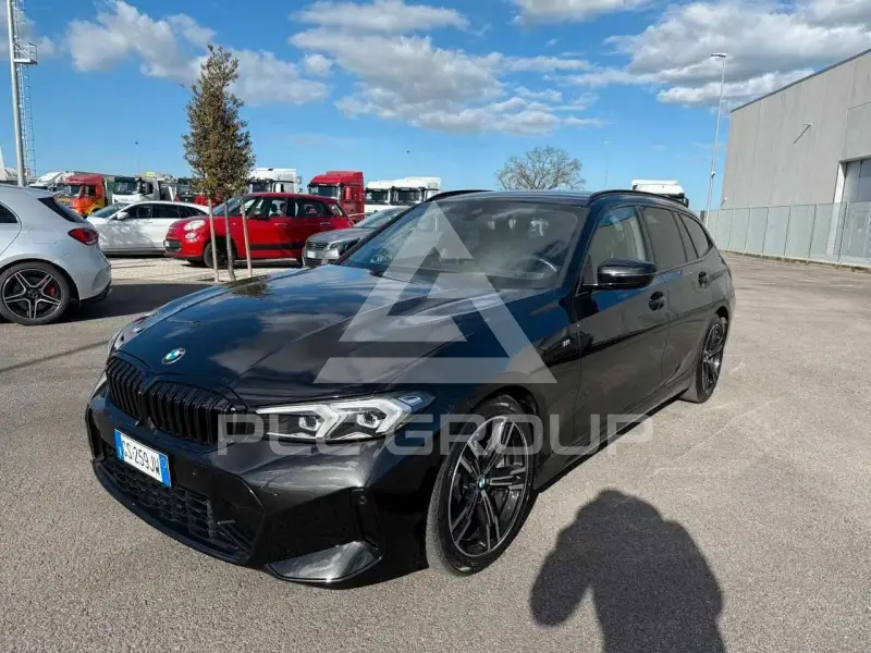 2023 BMW 330