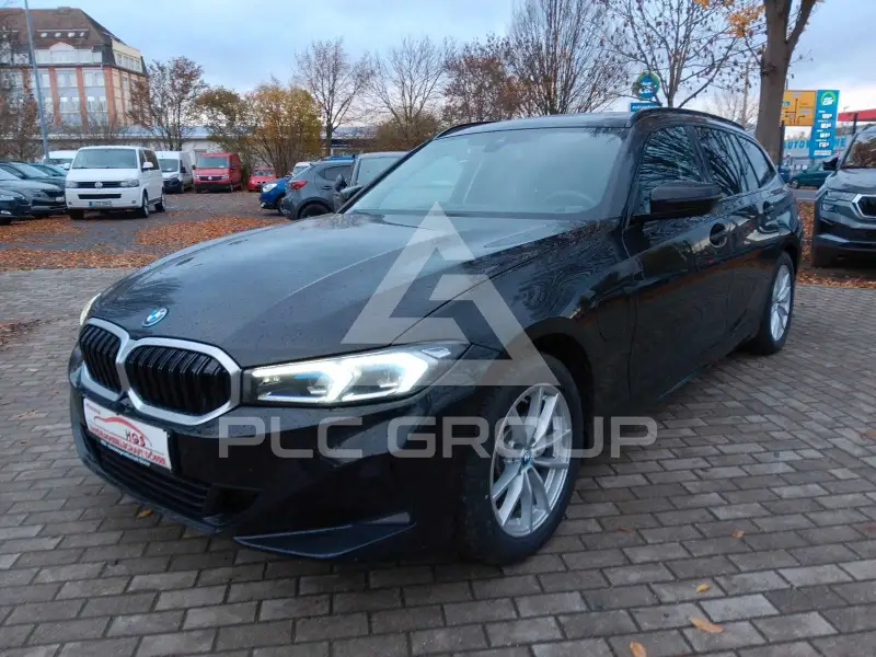 2023 BMW 330