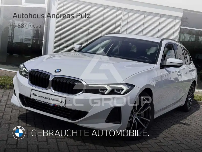 2023 BMW 330