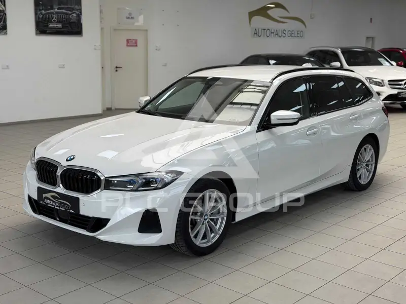 2023 BMW 330