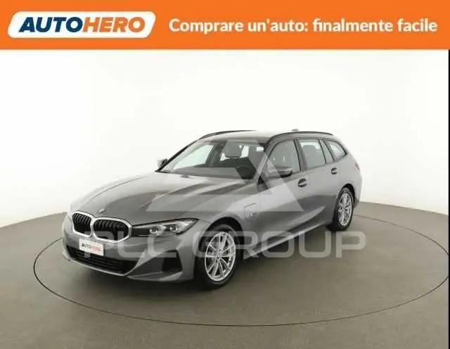2023 BMW 330