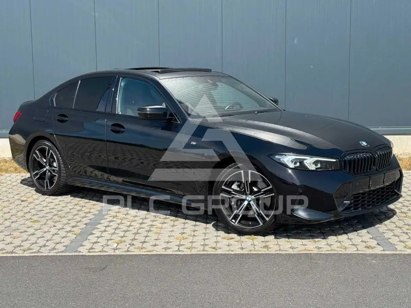 2023 BMW 330