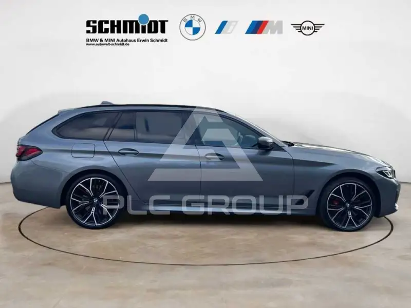2023 BMW 540