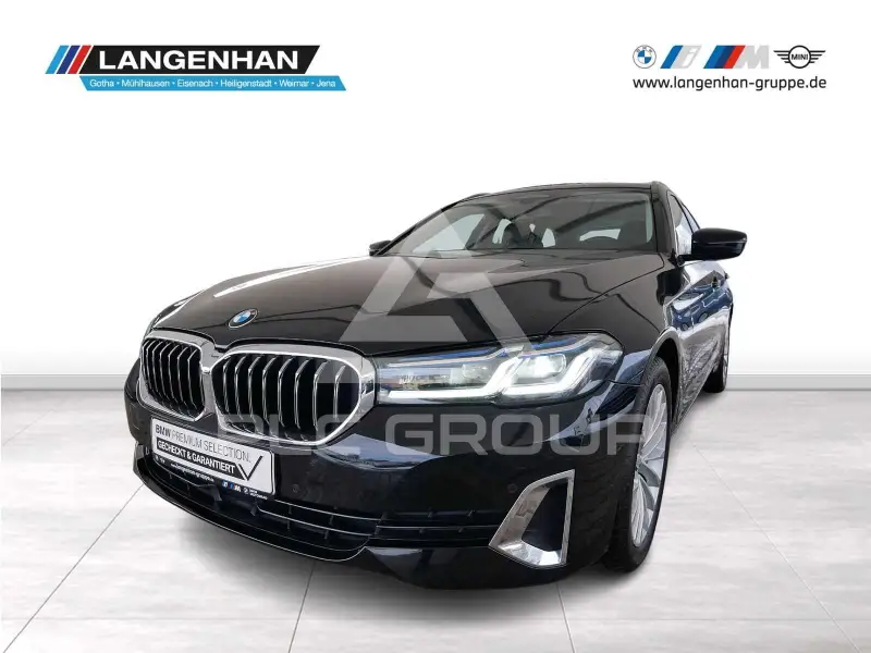 2023 BMW 540