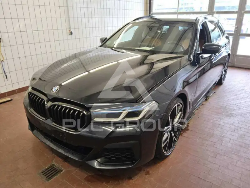 2023 BMW 540