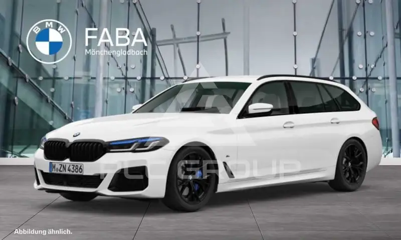 2023 BMW 540