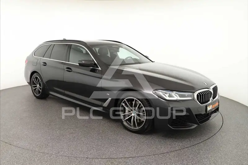 2023 BMW 540