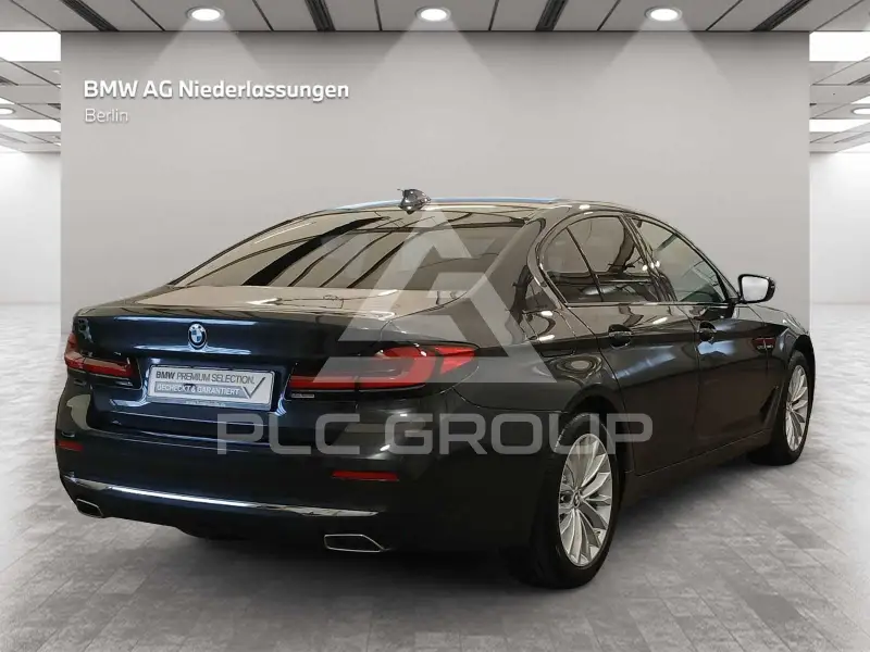 2023 BMW 540