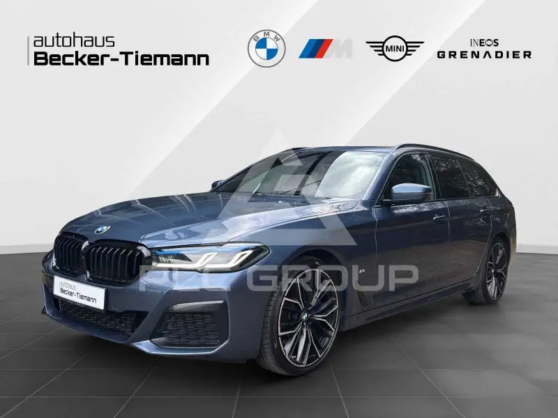 2023 BMW 540
