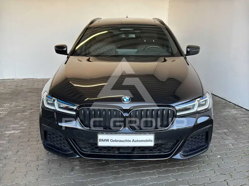 2023 BMW 540