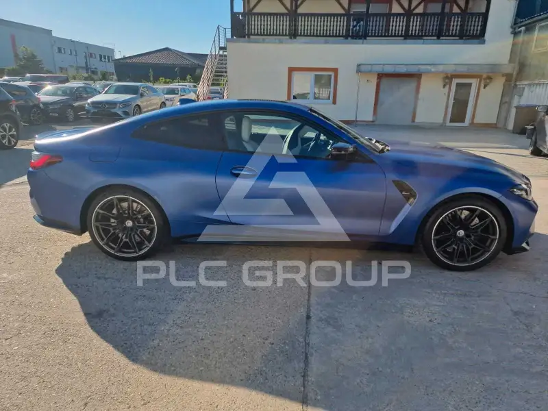 2023 BMW M4