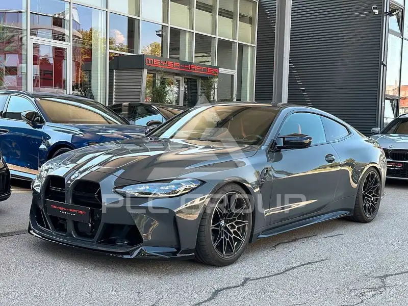 2023 BMW M4