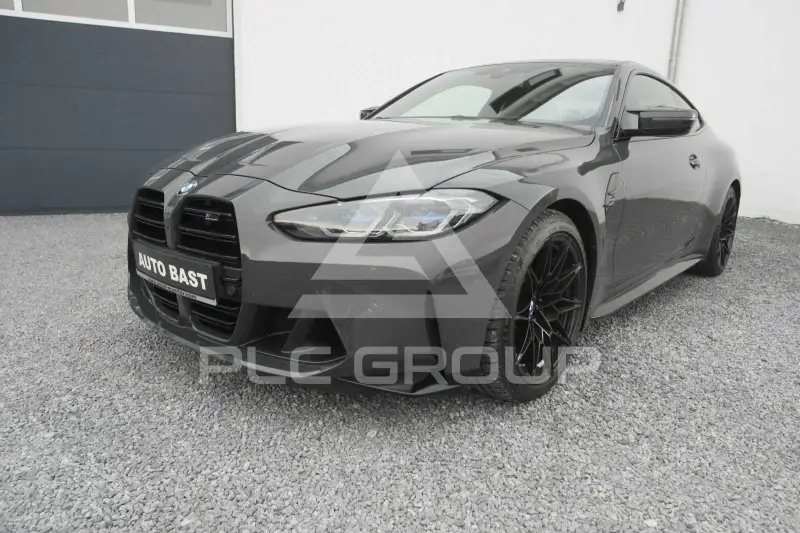 2023 BMW M4
