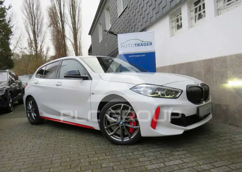 2023 BMW 128