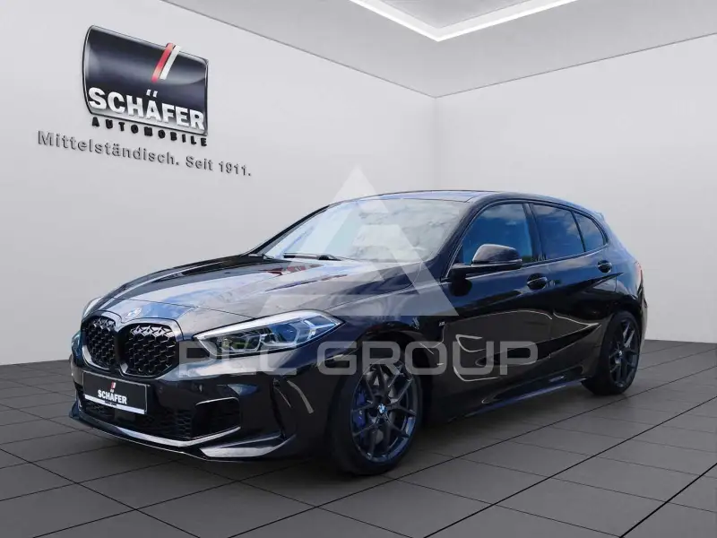 2023 BMW 135