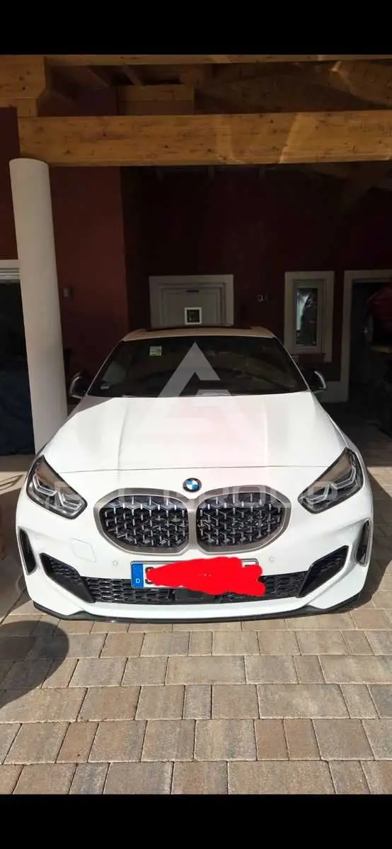 2023 BMW 135
