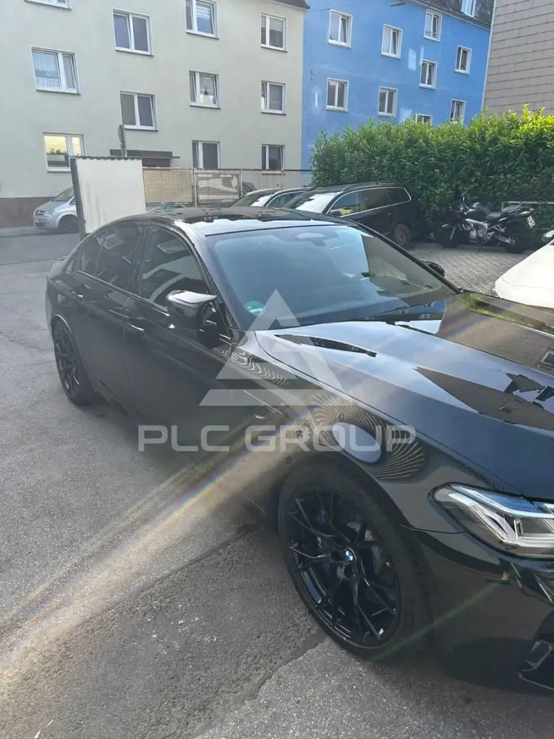 2023 BMW M5