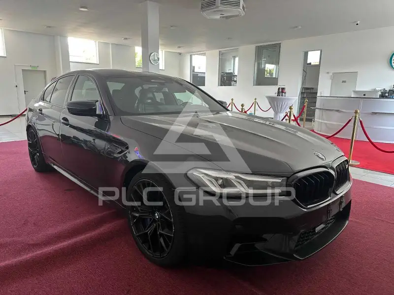 2023 BMW M5
