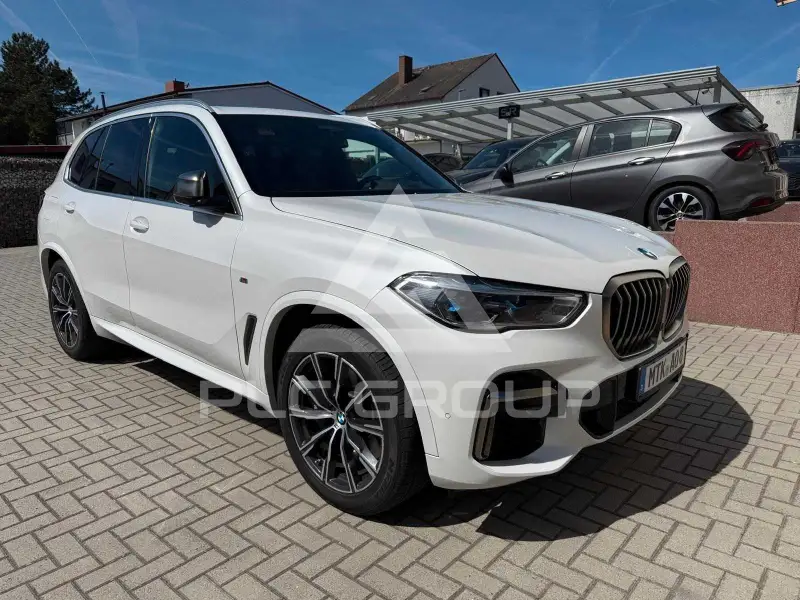 2023 BMW X5
