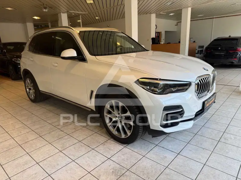 2023 BMW X5