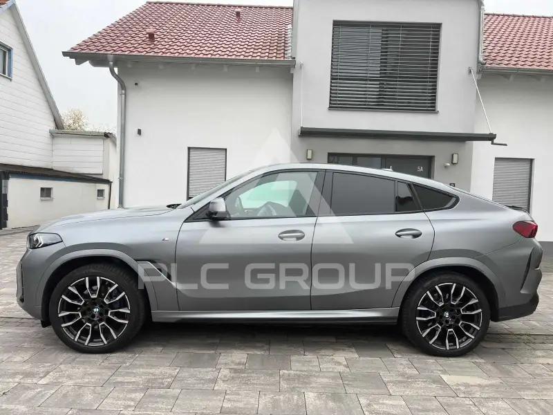 2023 BMW X6