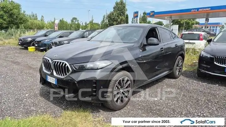 2023 BMW X6