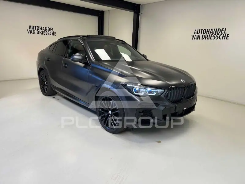 2023 BMW X6