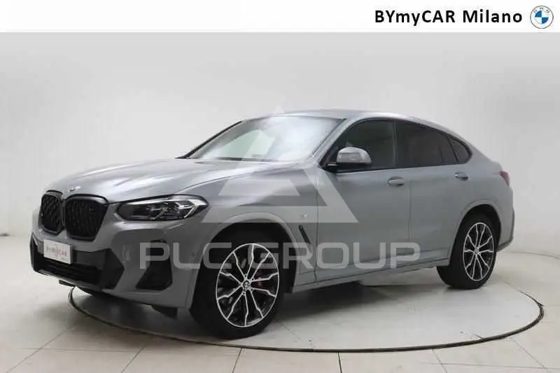 2023 BMW X4