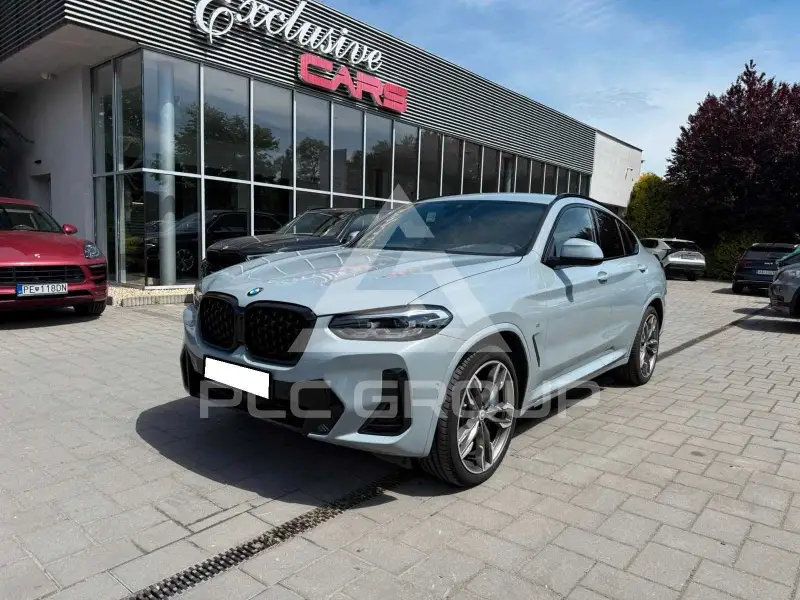 2023 BMW X4