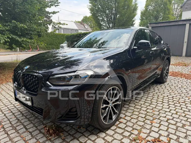 2023 BMW X4