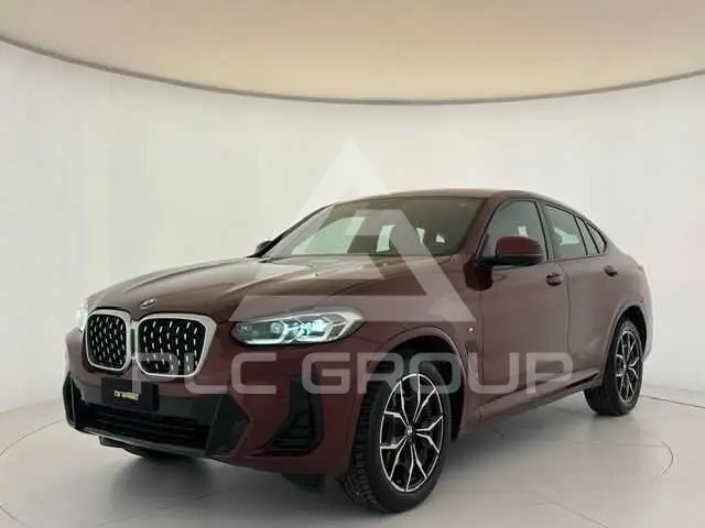 2023 BMW X4