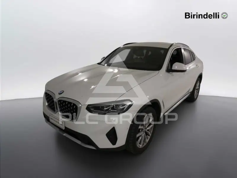 2023 BMW X4