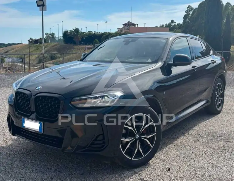 2023 BMW X4