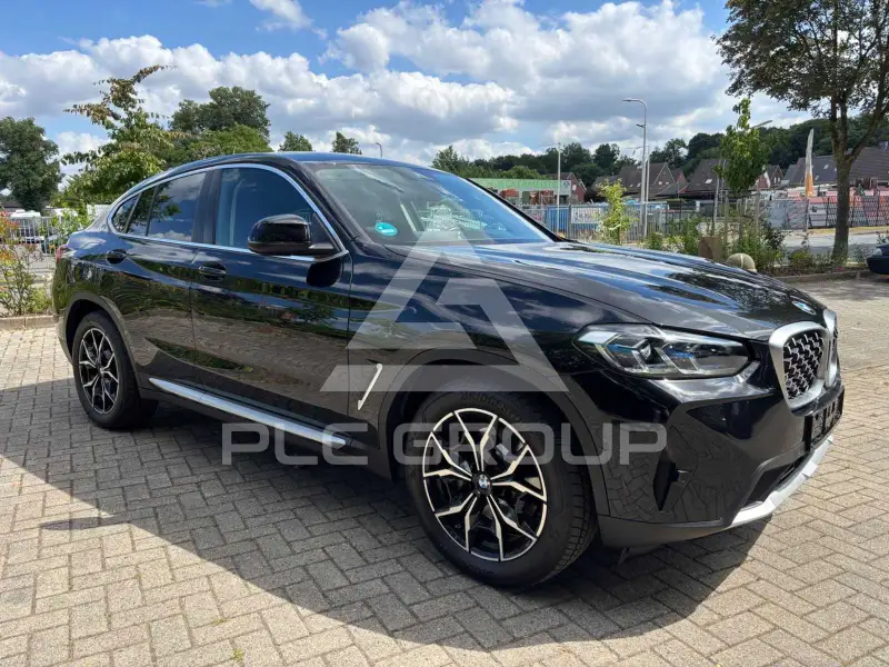 2023 BMW X4