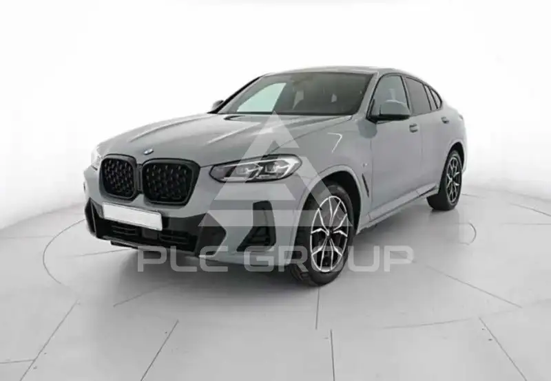 2023 BMW X4