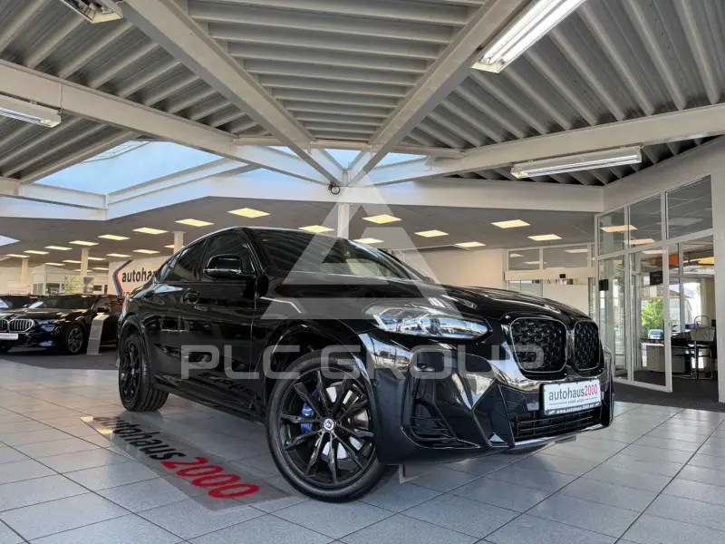 2023 BMW X4