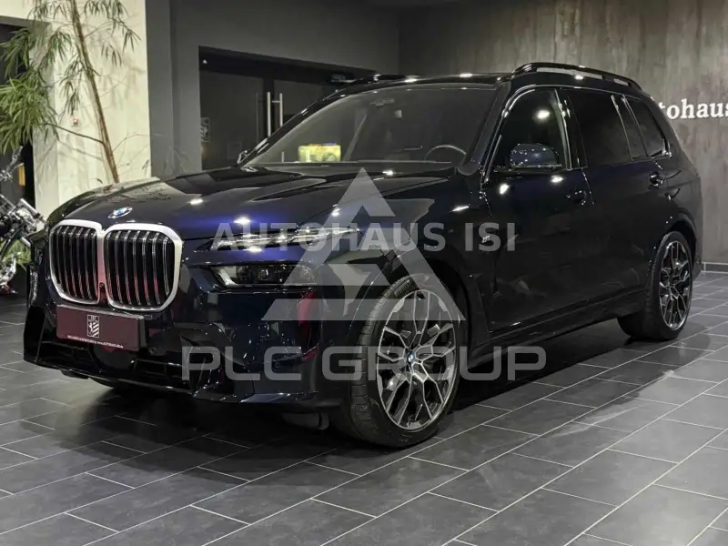 2023 BMW X7