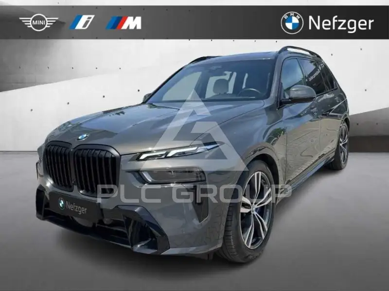 2023 BMW X7