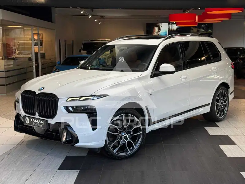2023 BMW X7