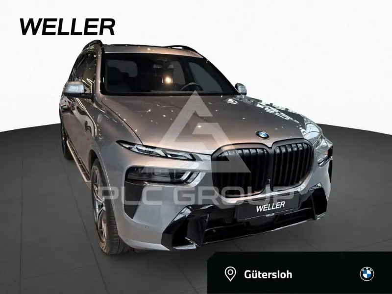 2023 BMW X7