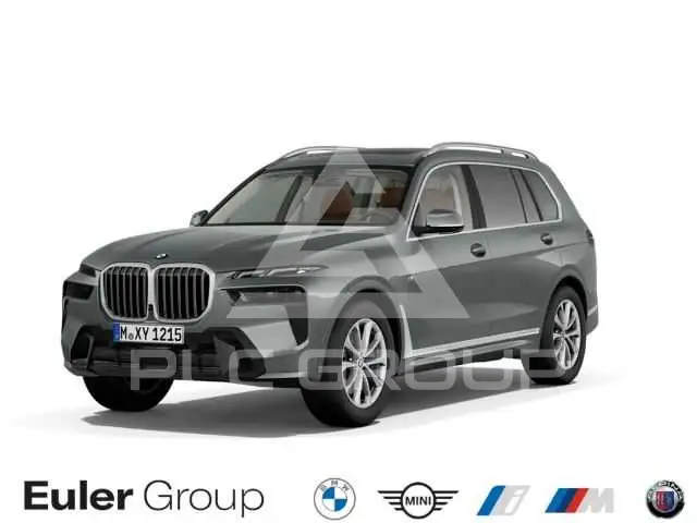 2023 BMW X7