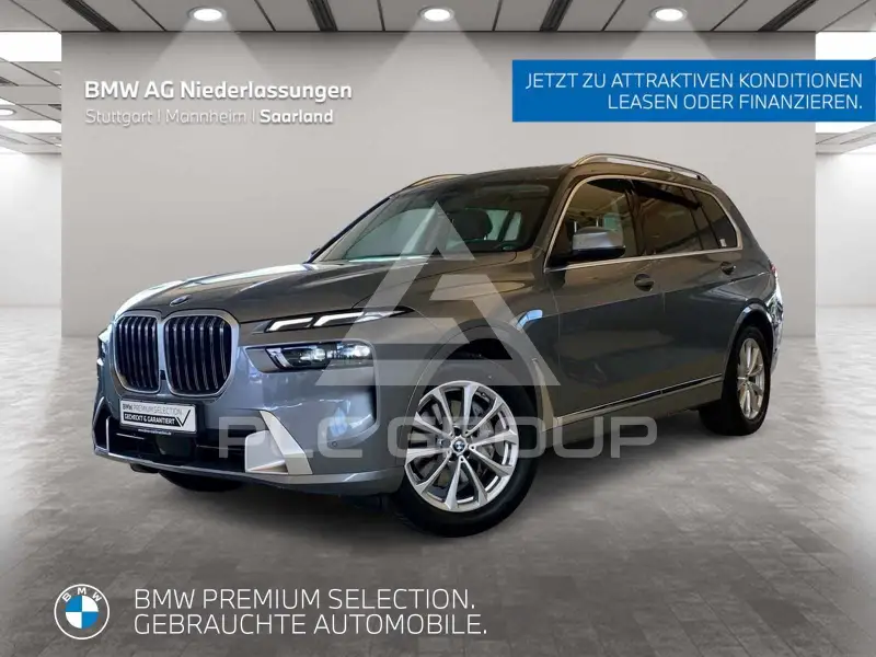 2023 BMW X7