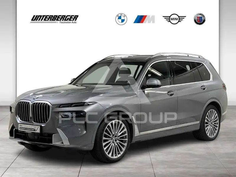 2023 BMW X7